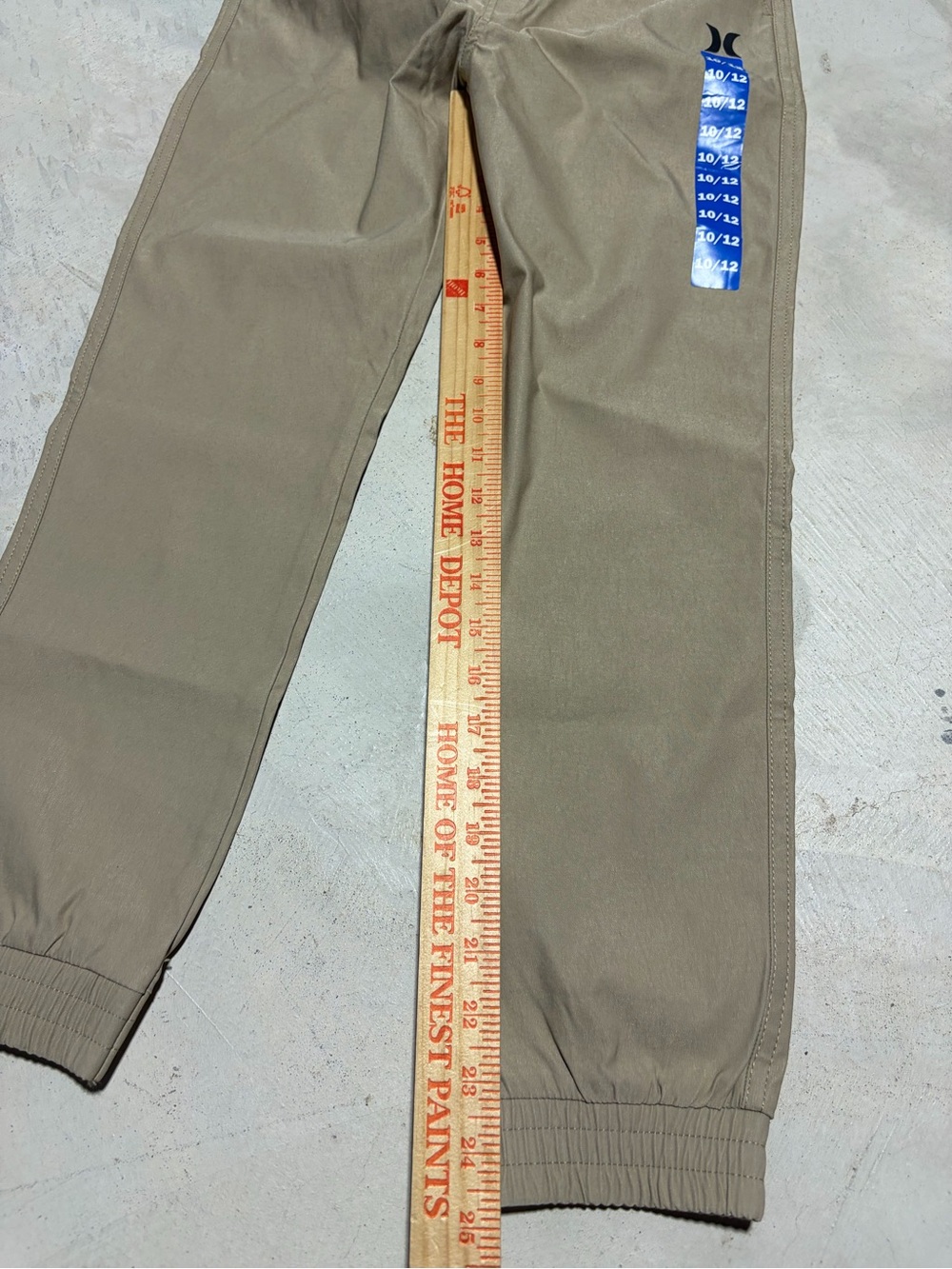 Hurley NWT youth performance jogger khaki 10/12 MSRP$40 - Picture 4 of 8